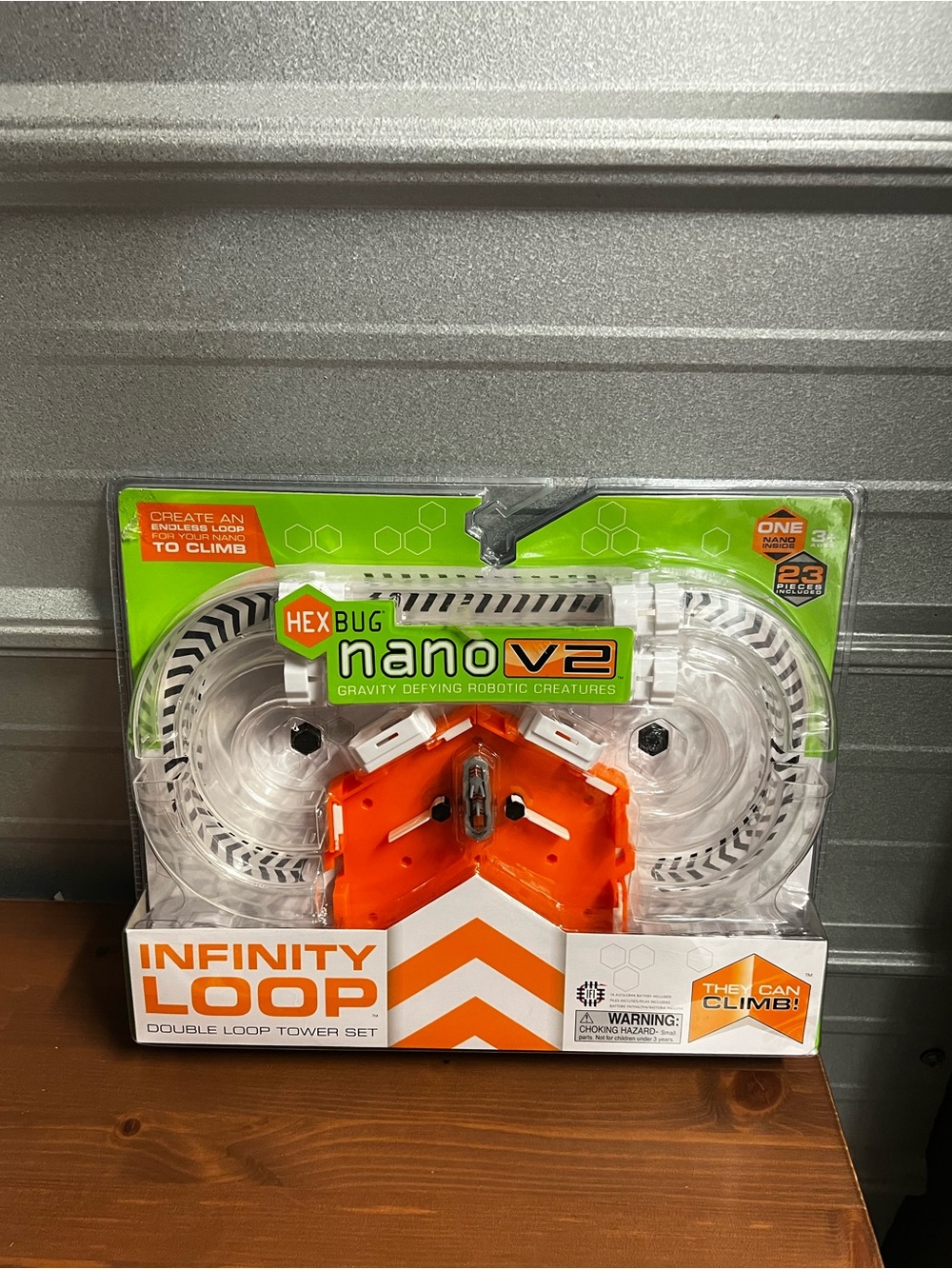 Hexbug Nano V2 Infinity Loop Double Tower Player Set New